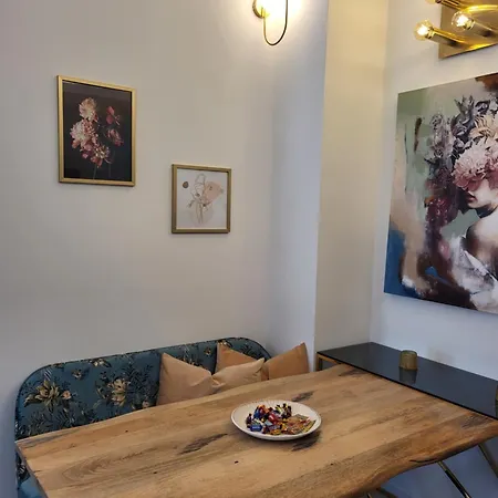 Апартаменты Angies Loft