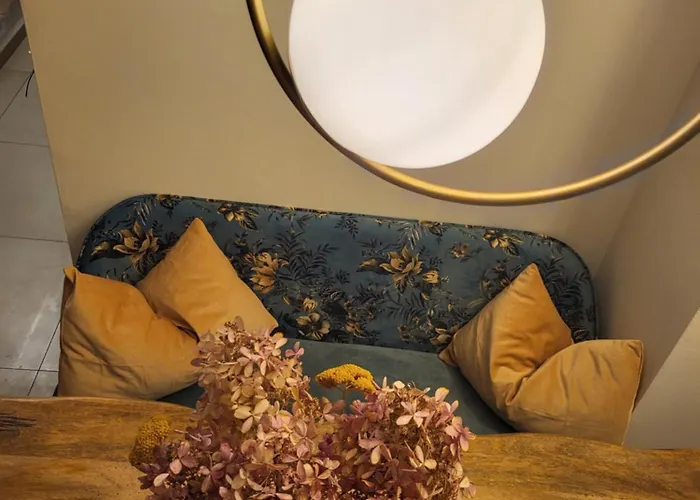 Neueroeffnung Angies Loft